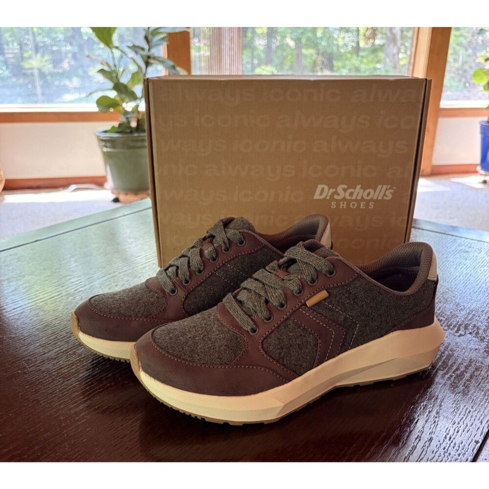 Dr. Scholl's Women's Hannah Retro Sneaker Charcoal Color Wool  Size 7.5 M NIB